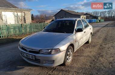 Седан Mitsubishi Lancer 1996 в Ярмолинцах