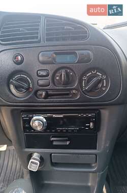 Седан Mitsubishi Lancer 1996 в 