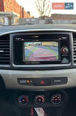Седан Mitsubishi Lancer 2014 в 