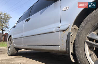 Седан Mitsubishi Lancer 2004 в Днепре