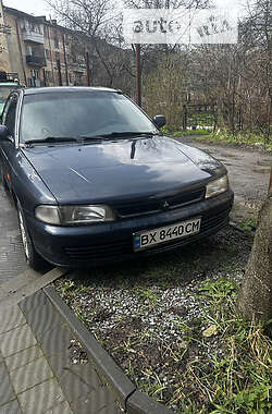 Седан Mitsubishi Lancer 1994 в Львове