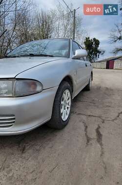 Седан Mitsubishi Lancer 1993 в 