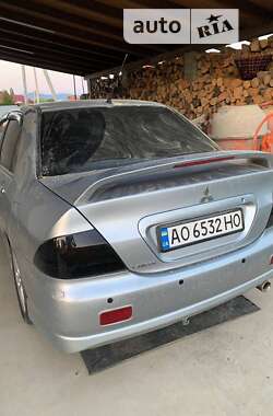 Седан Mitsubishi Lancer 2006 в Ужгороде