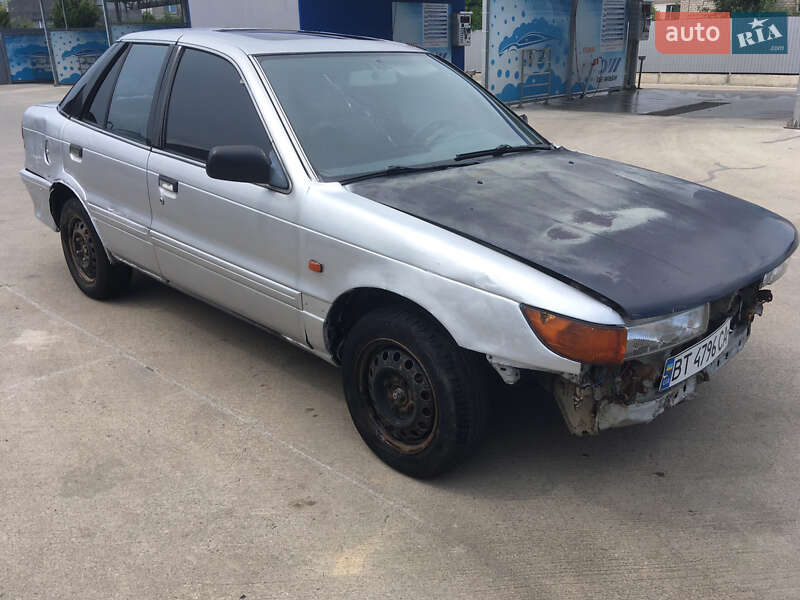 Лифтбек Mitsubishi Lancer 1993 в Одессе