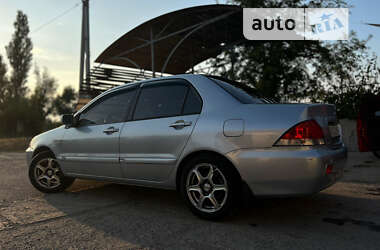 Седан Mitsubishi Lancer 2006 в Ізюмі