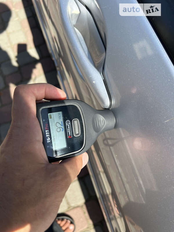 Седан Mitsubishi Lancer 2005 в Черновцах