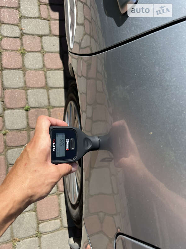 Седан Mitsubishi Lancer 2005 в Черновцах