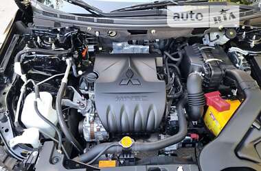 Седан Mitsubishi Lancer 2009 в 