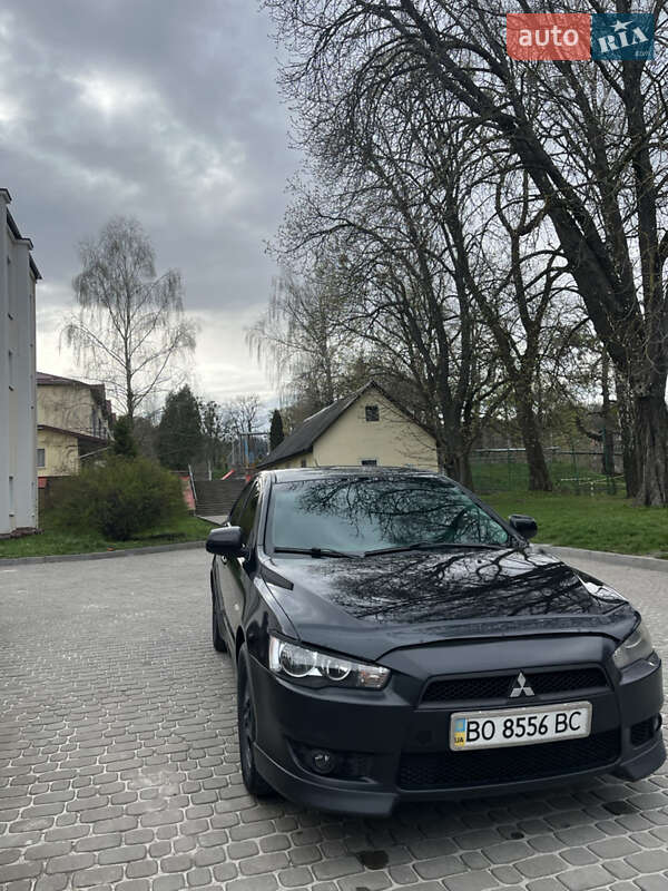 Седан Mitsubishi Lancer 2008 в Кременце
