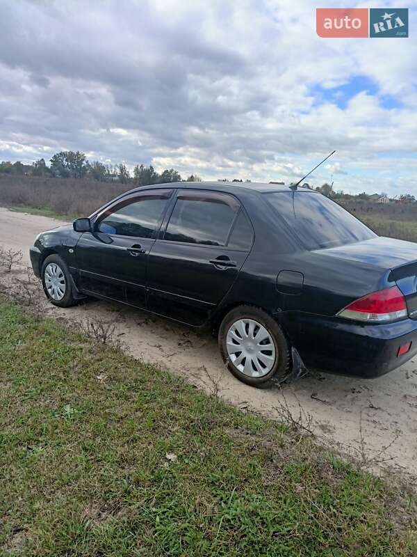 Седан Mitsubishi Lancer 2008 в Барышевке