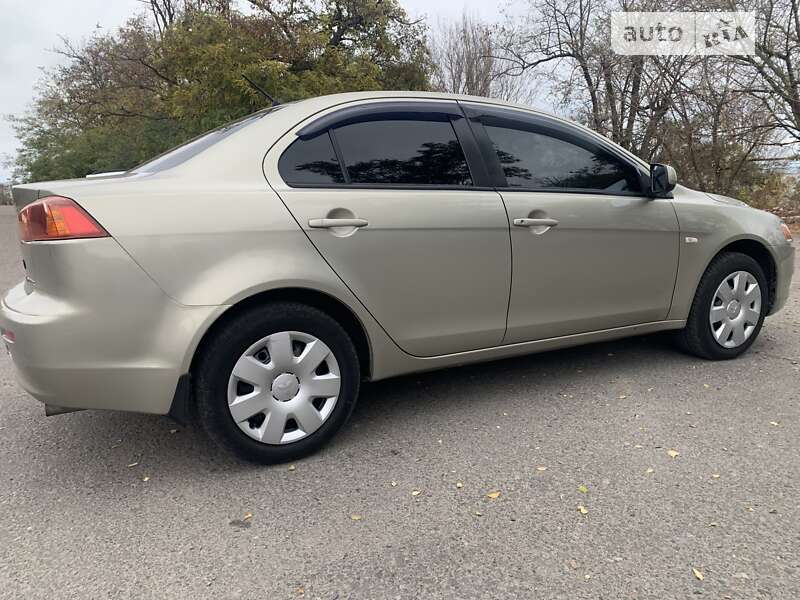 Седан Mitsubishi Lancer 2007 в Одессе