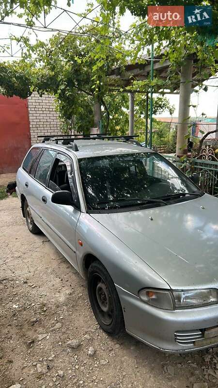 Универсал Mitsubishi Lancer 1993 в Одессе