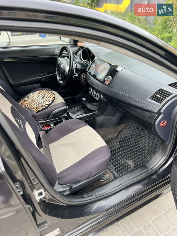 Седан Mitsubishi Lancer 2008 в Харькове