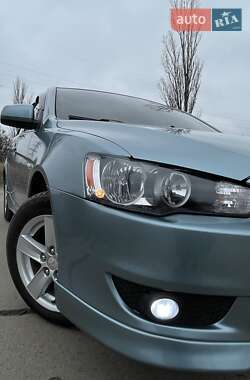 Седан Mitsubishi Lancer 2008 в Вишневом