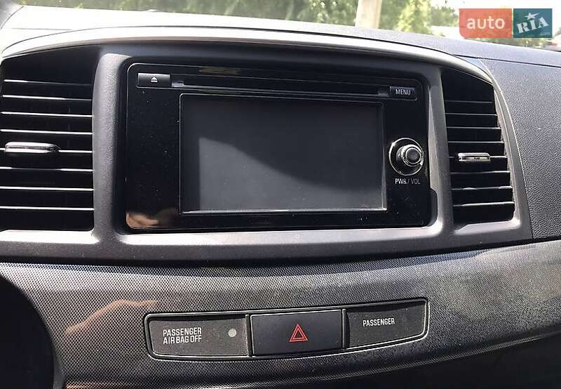 Седан Mitsubishi Lancer 2015 в Івано-Франківську