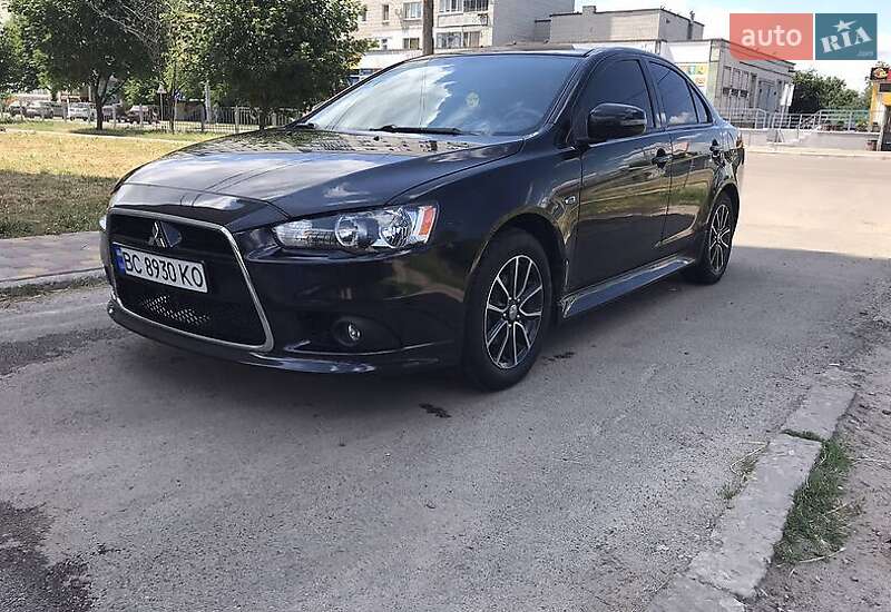 Седан Mitsubishi Lancer 2015 в Івано-Франківську