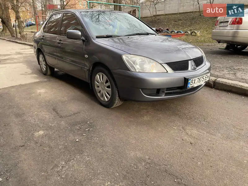 Mitsubishi Lancer