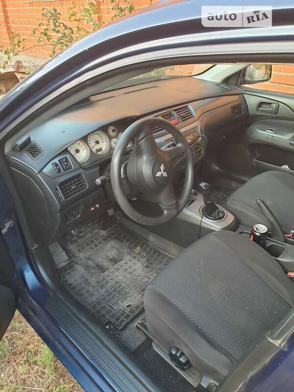 Седан Mitsubishi Lancer 2006 в Николаеве