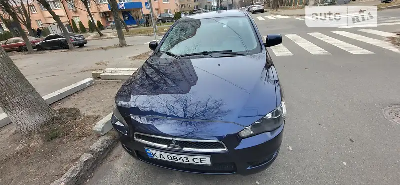 Mitsubishi Lancer