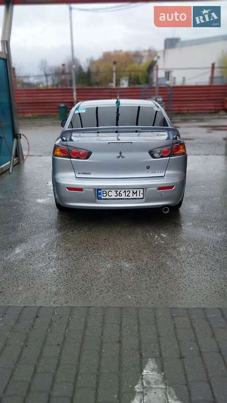 Седан Mitsubishi Lancer 2011 в Львове фото 4 Седан Mitsubishi Lancer 2011 в Львове