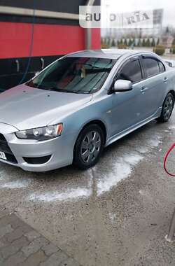 Mitsubishi Lancer 2011