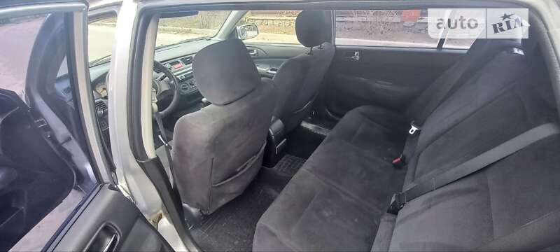 Универсал Mitsubishi Lancer 2003 в Ирпене