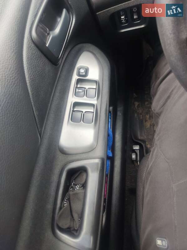 Седан Mitsubishi Lancer 2008 в Краматорске