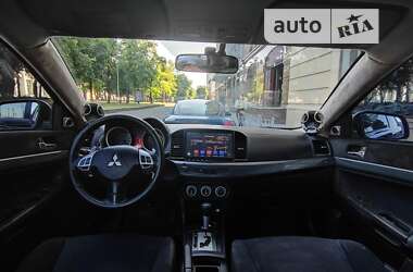 Седан Mitsubishi Lancer 2008 в Киеве