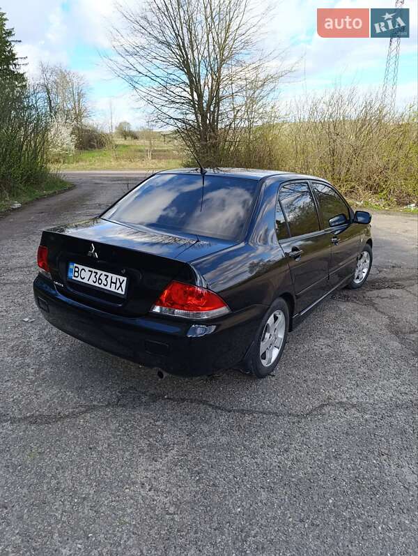 Седан Mitsubishi Lancer 2006 в Новом Роздоле