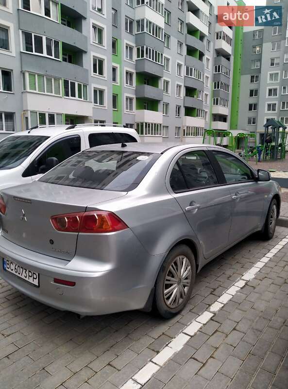Седан Mitsubishi Lancer 2008 в Львові фото 3 Седан Mitsubishi Lancer 2008 в Львові