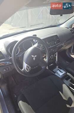 Седан Mitsubishi Lancer 2016 в Днепре