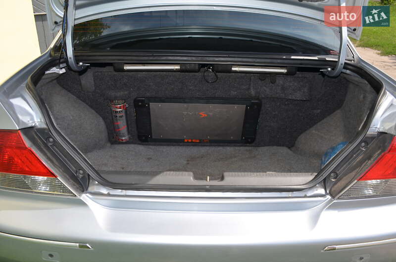 Седан Mitsubishi Lancer 2004 в Лебедине фото 3 Седан Mitsubishi Lancer 2004 в Лебедине