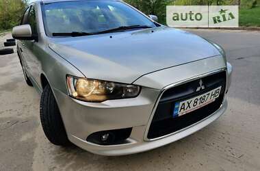 Седан Mitsubishi Lancer 2013 в Києві