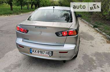 Седан Mitsubishi Lancer 2013 в Києві