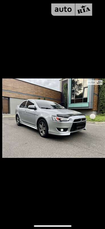 Седан Mitsubishi Lancer 2008 в Чернигове