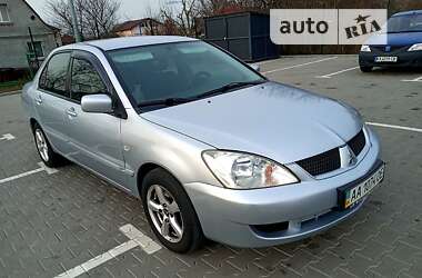 Седан Mitsubishi Lancer 2006 в Киеве