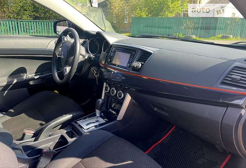 Седан Mitsubishi Lancer 2016 в Бахмаче