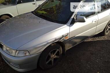 Седан Mitsubishi Lancer 2000 в Магдалиновке