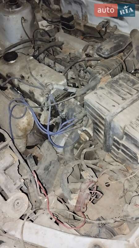 Седан Mitsubishi Lancer 1996 в Березовке