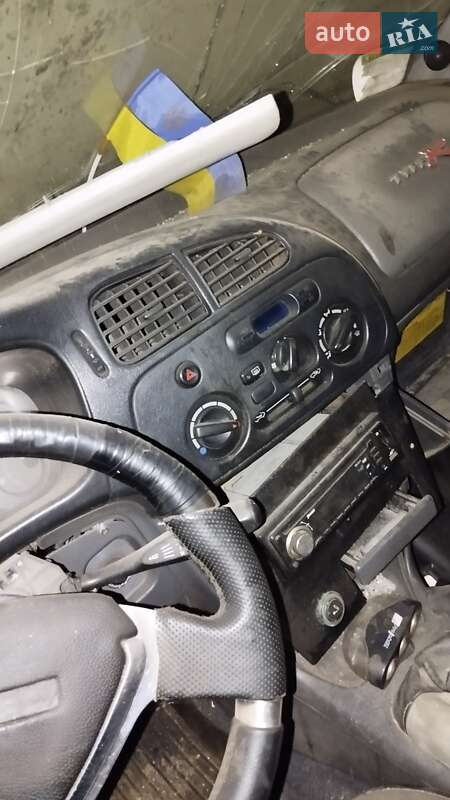 Седан Mitsubishi Lancer 1996 в Березовке