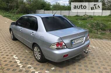 Седан Mitsubishi Lancer 2006 в Днепре