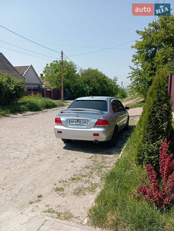 Седан Mitsubishi Lancer 2006 в Запоріжжі