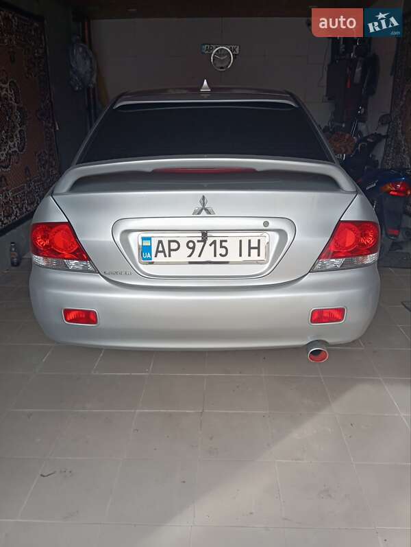 Седан Mitsubishi Lancer 2006 в Запоріжжі