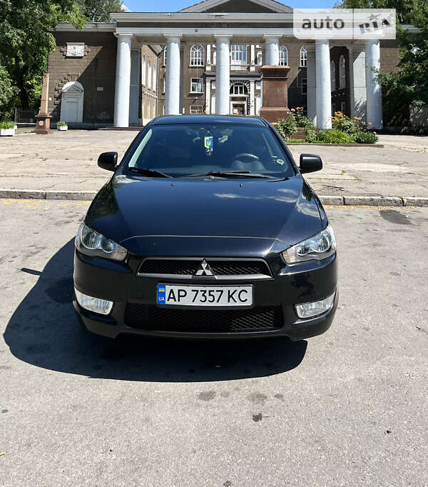 Седан Mitsubishi Lancer 2009 в Запорожье