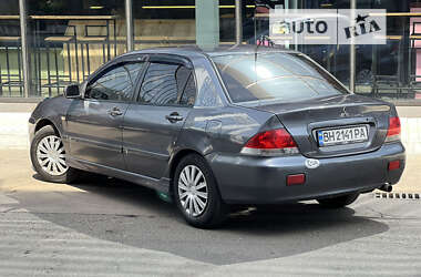 Седан Mitsubishi Lancer 2004 в Одессе