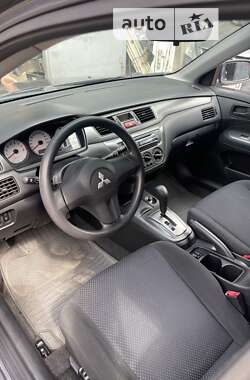 Седан Mitsubishi Lancer 2007 в Киеве