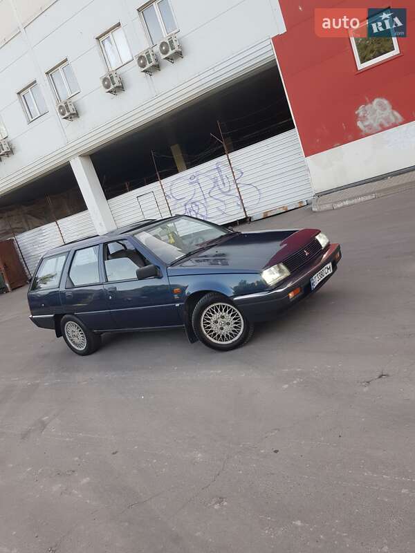 Универсал Mitsubishi Lancer 1987 в Херсоне