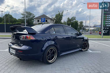 Седан Mitsubishi Lancer 2013 в 