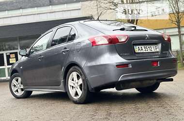 Хетчбек Mitsubishi Lancer 2009 в Лубнах