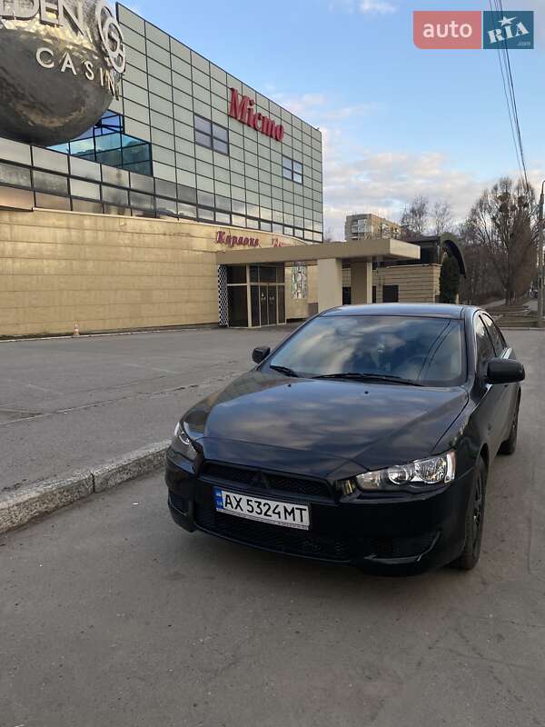 Mitsubishi Lancer 2011